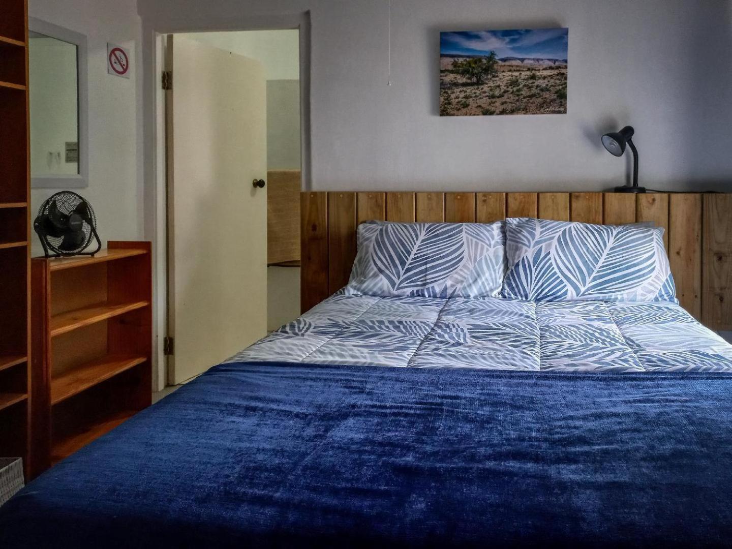 18 On Mark Willowmore Room photo